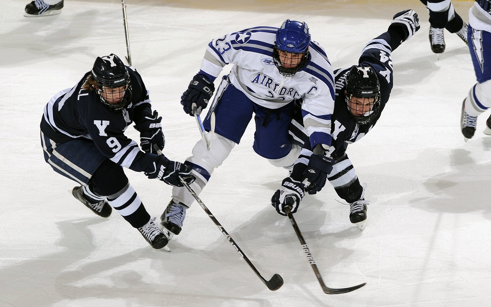 跨界主宰，从篮球场到F1赛道，当代竞技的强行终结艺术